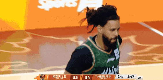 十大股票配资公司 J.Cole第二节剩余2分钟替补登场，完成CBA生涯首秀